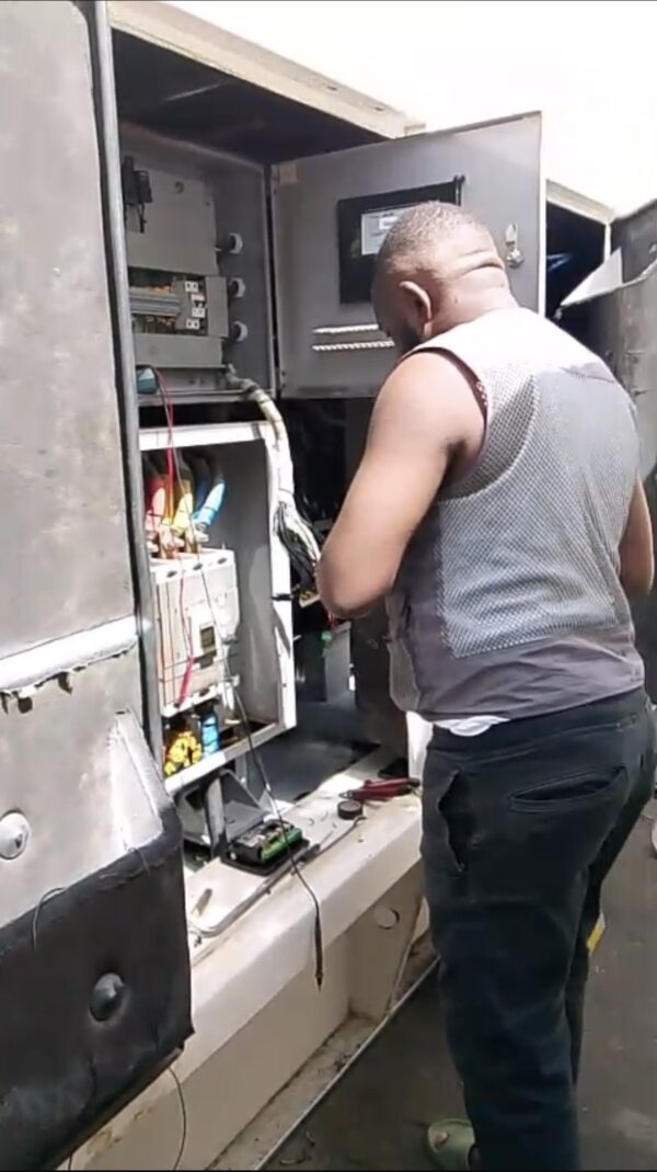Lister Gen repairer  Lagos